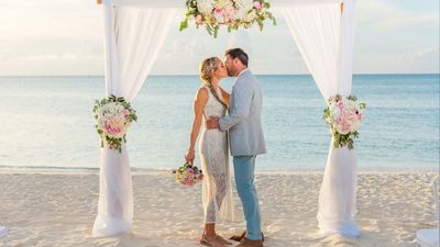 16 Spectacular Caribbean Settings for Destination Weddings