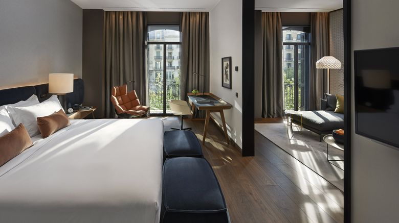 <b>Mandarin Oriental, Barcelona Suite</b>. Images powered by <a href=_-6.html title="Leonardo Worldwide" target="_blank">Leonardo</a>.