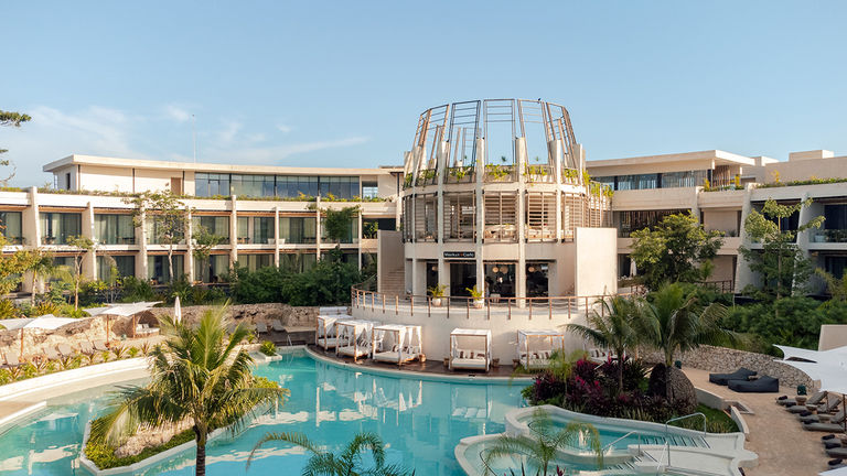 There are four secluded courtyard pools on the property, including one for Preferred Club guests, two rooftop pools, winding waterways and swim-out suites.